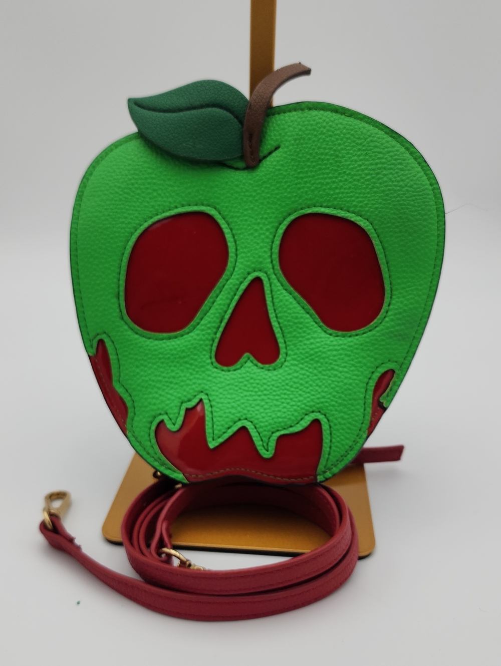 Sleepyville Critters Poison Apple Skull Crossbody Bag - Women
